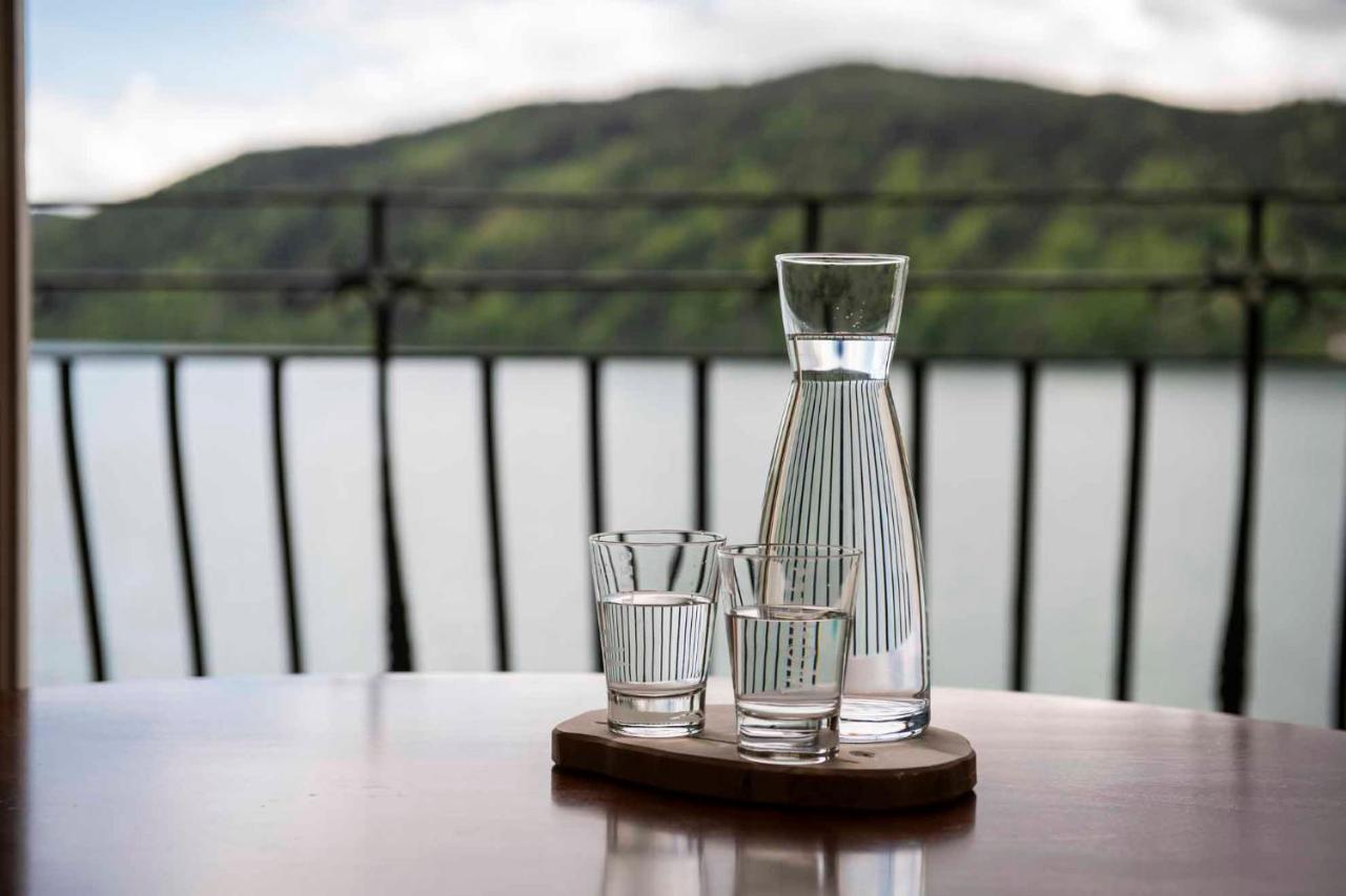 Seeglueck Hotel Forelle Superior Millstatt Buitenkant foto